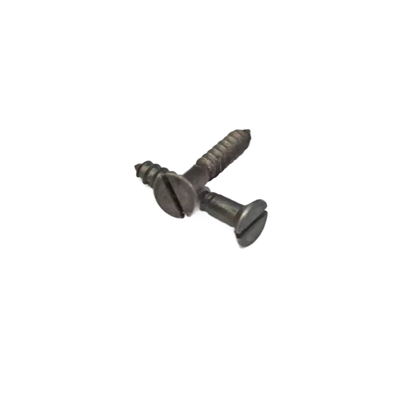 Tornillo para madera de latón con ranura de cabeza avellanada elevada